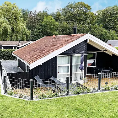 6 Person Holiday In Feriehus Egernsund